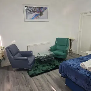 Highfields House - Free Wifi - Free Local Parking Guest house Sheffield